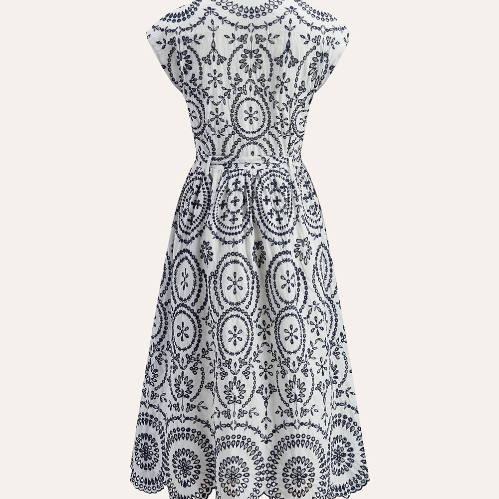 Commense Black and White Floral Midi Dress - Picture 2 of 3